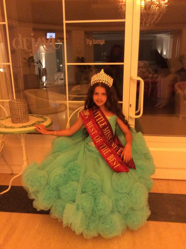 4bf3ff7-minimiss1[1]