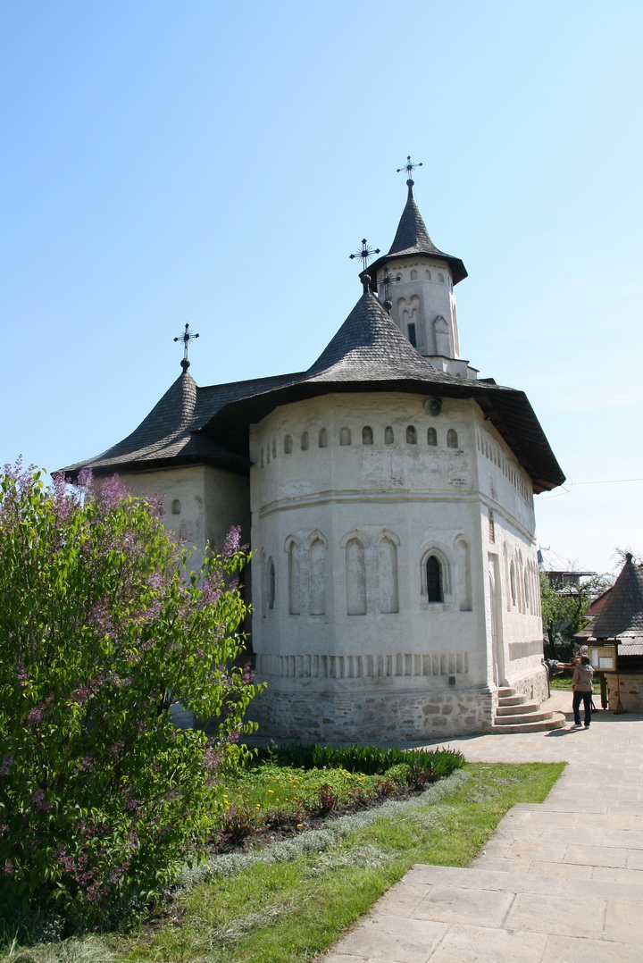 Сучава – давня столиця Молдови – зберегла чимало старожитностей, зокрема церков