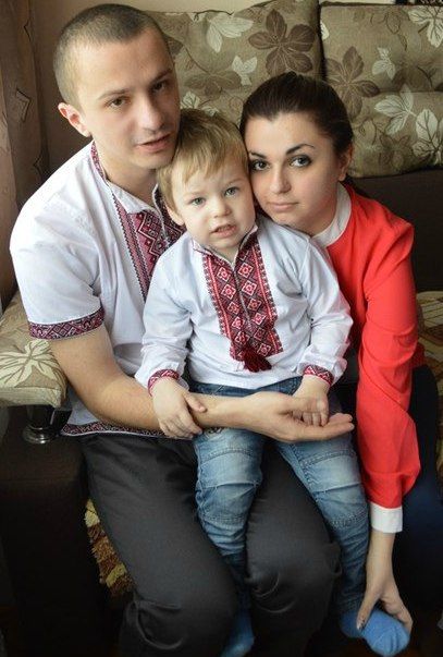 Катя Іщенко з чоловіком Сергієм і сином Сергійком