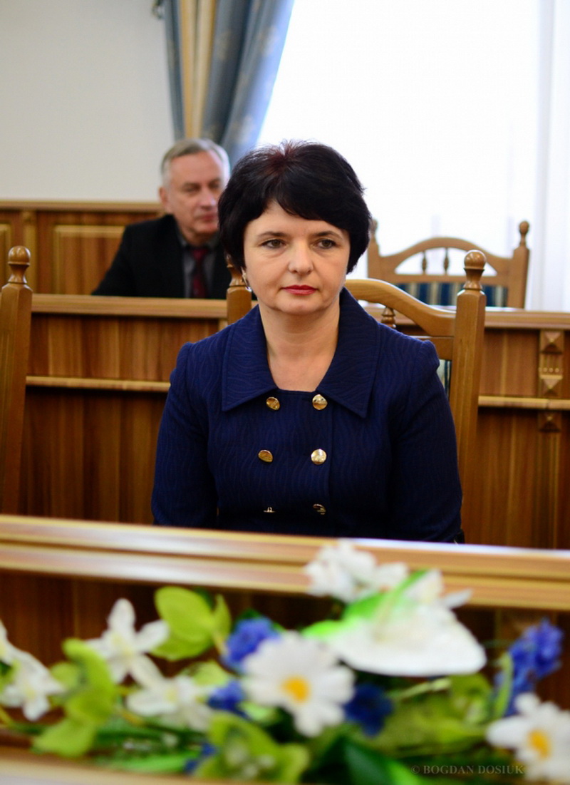 Нового директора департаменту фінансів ОДА представили в Івано-Франківську (ФОТО)