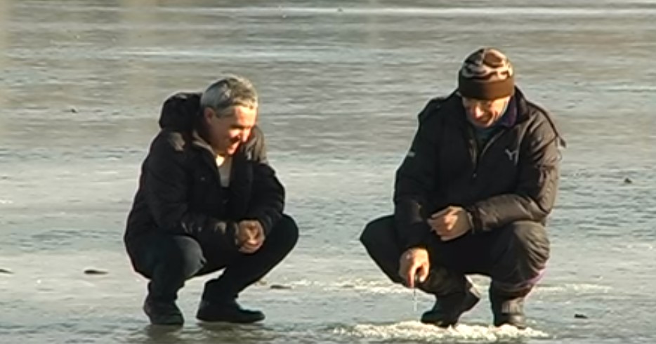 лід крига зимова рибалка