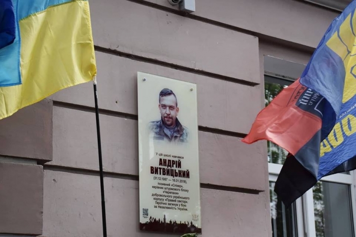 41990670_1969170993105973_6968200459093803008_n[1]