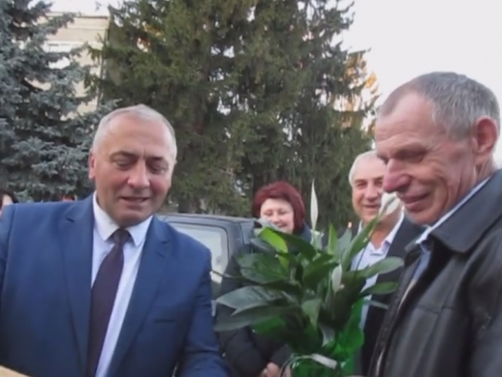 11111111111111111_2f3de[1]