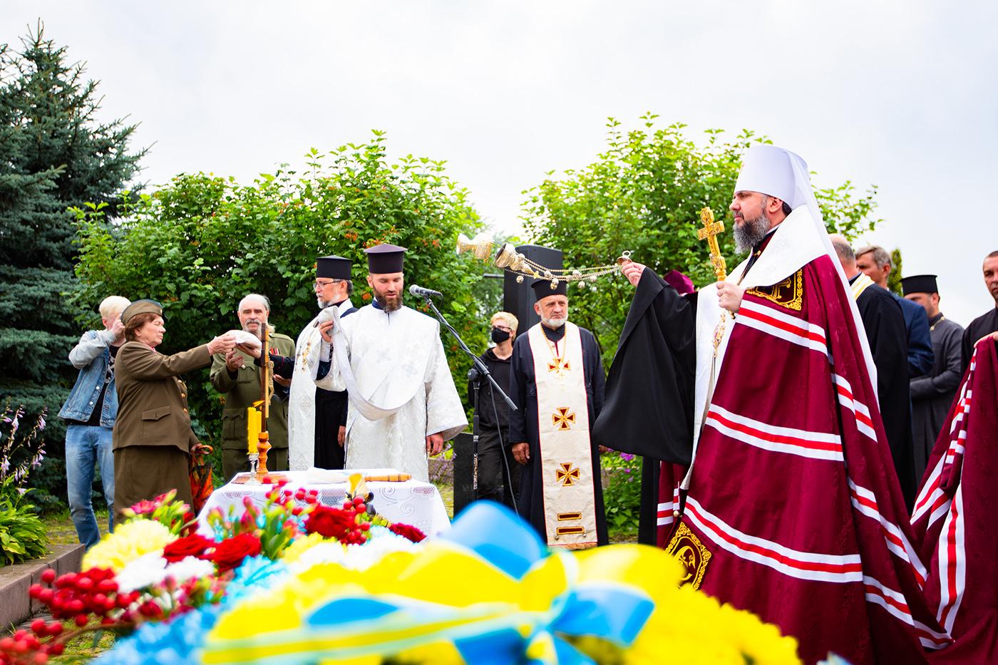 mg_3010.jpg.pagespeed.ce