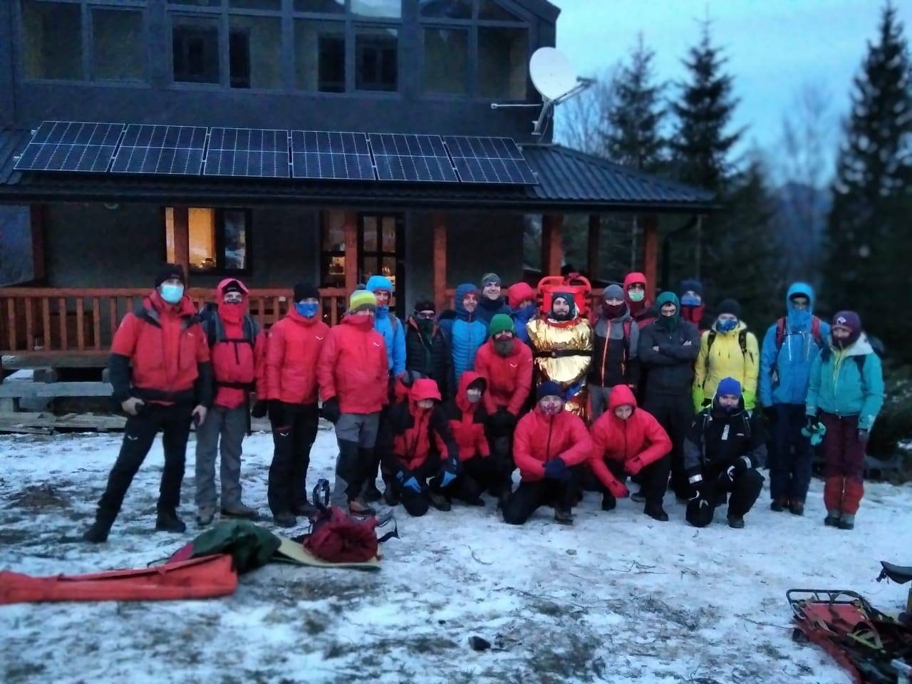 В Карпатах на тренування зібралися гірські рятувальники і волонтери ФОТО