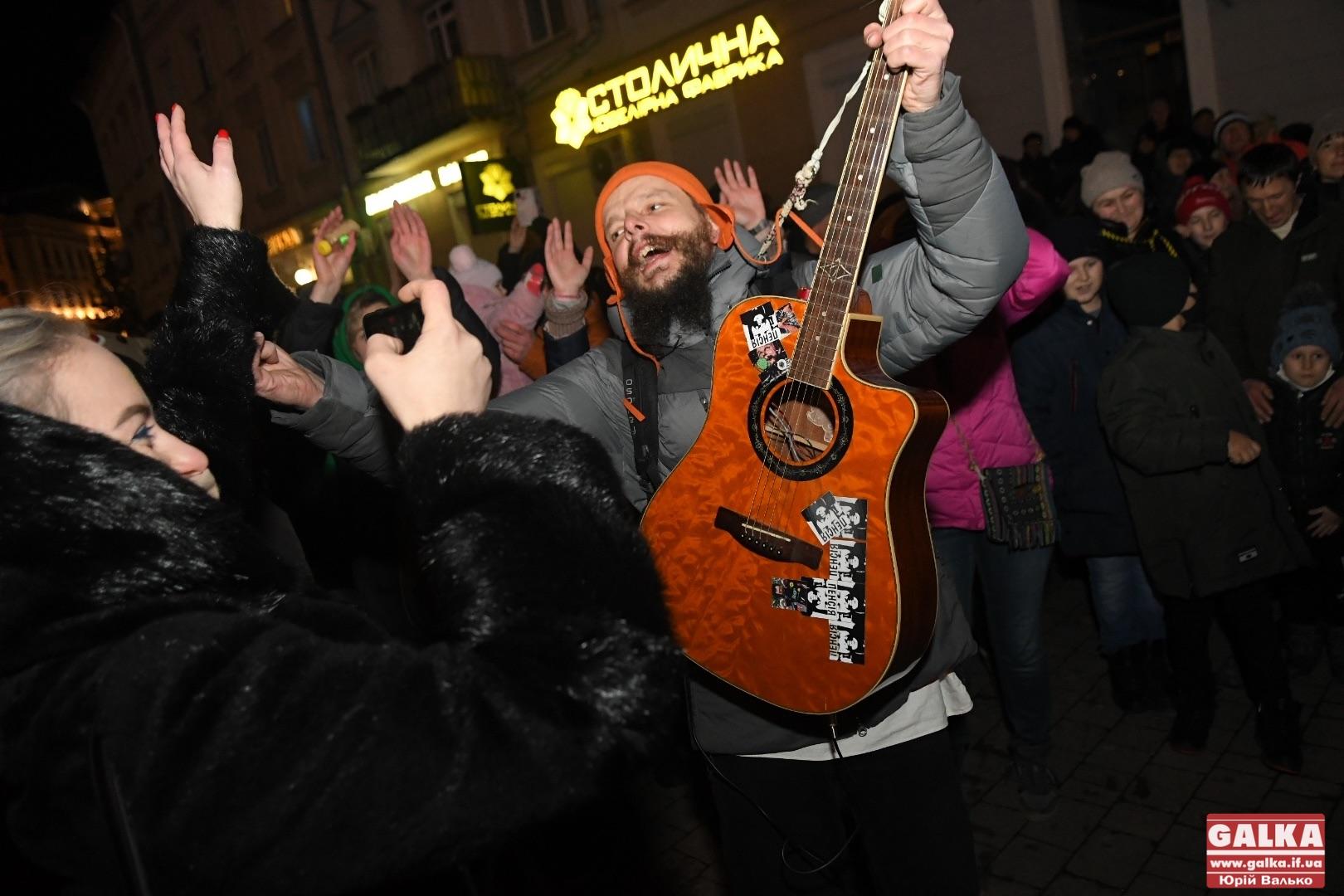 FDA4EE65-DEE2-4CEA-883F-503E6E9AA796