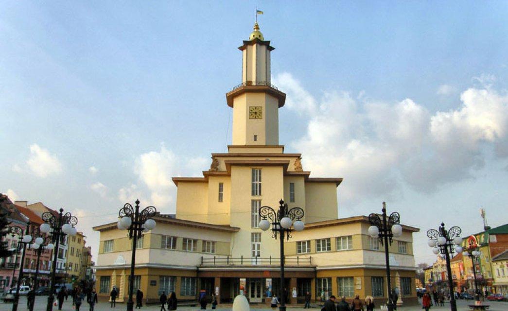 ivano-frankivsk-regional-history-museum