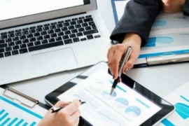 Чому так важливо проводити аналіз рейтингу страхових компаній перед тим, як підписувати документ?