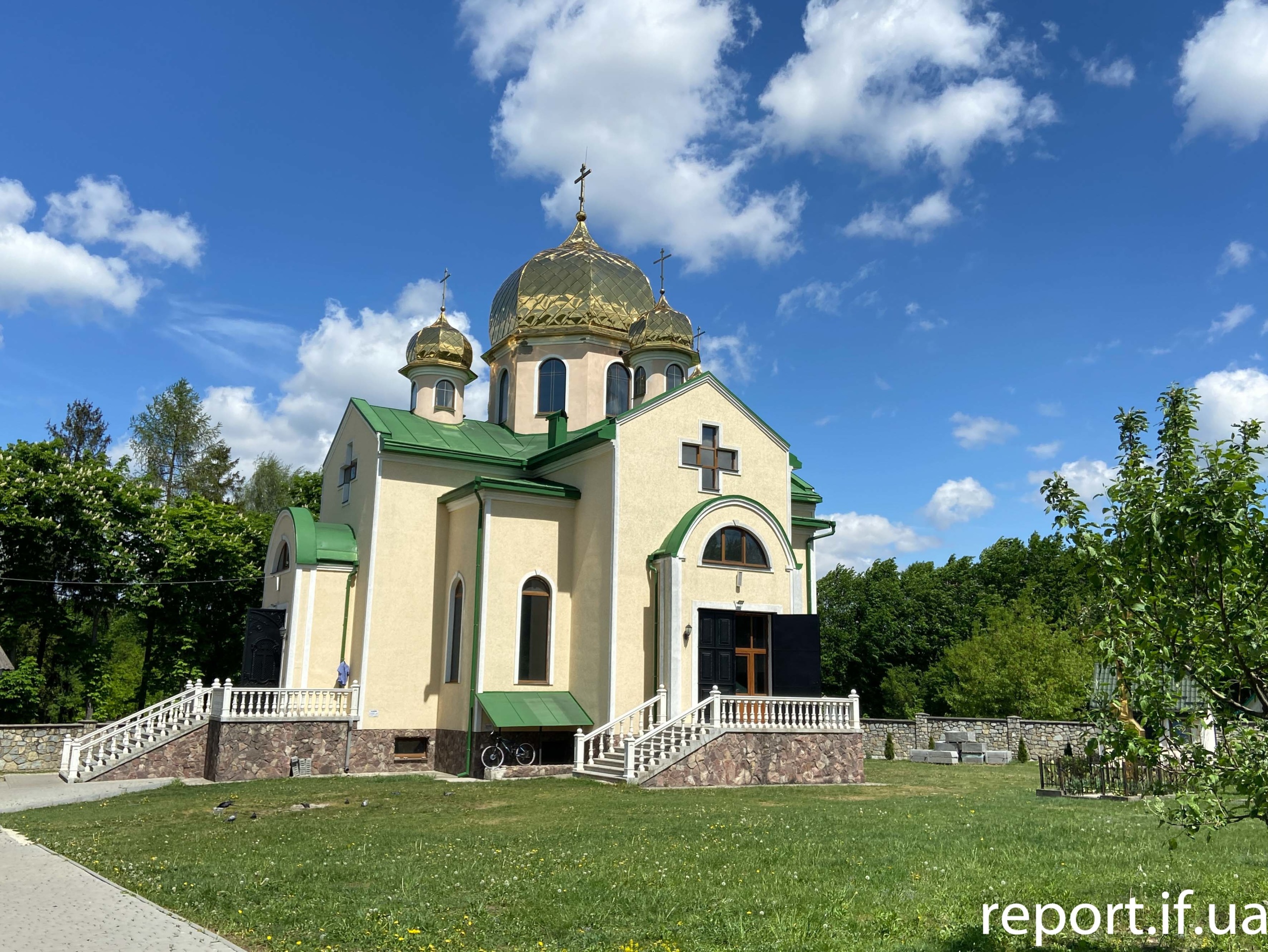 УПЦ (МП) хоче повернути храм на Довженка у Франківську