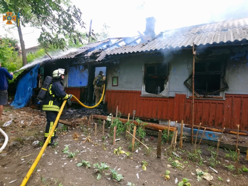 На пожежі в селі Задубрівці травмувався чоловік