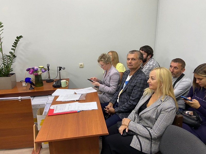 Франківський суд зняв арешт з майна волонтера Олега Яницького