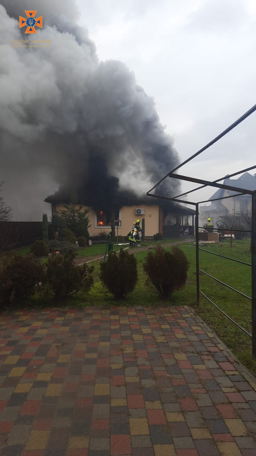 У Крихівцях загасили пожежу житлового будинку