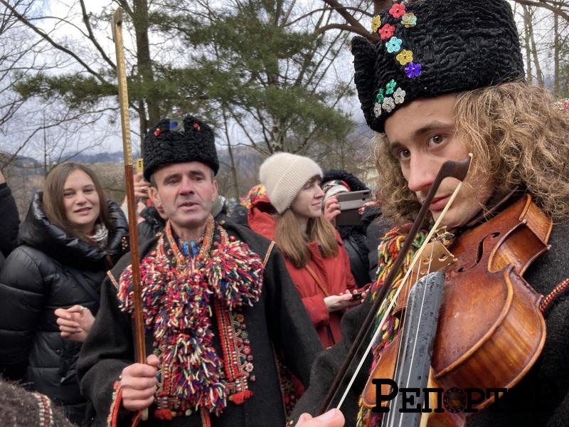 kryvorivnya-kolyadnyk