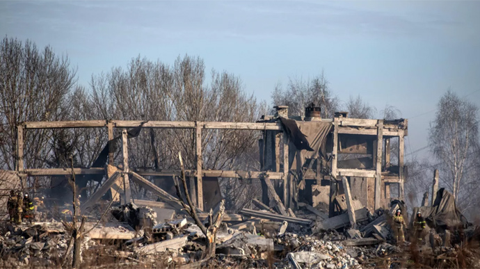 Міноборони росії підтвердило знищення окупантів у Макіївці, але занижує втрати