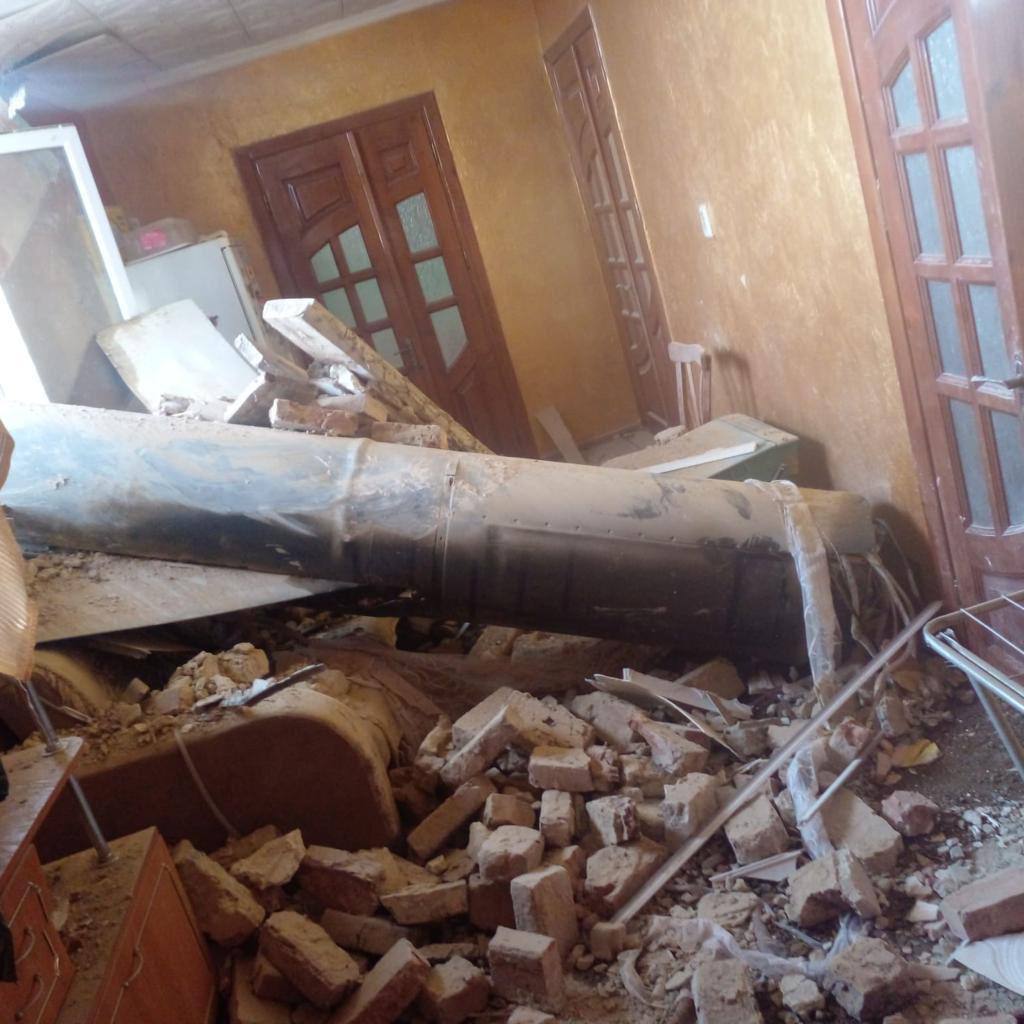 Ракета на Прикарпатті влучила у будинок, де були жінка з дитиною