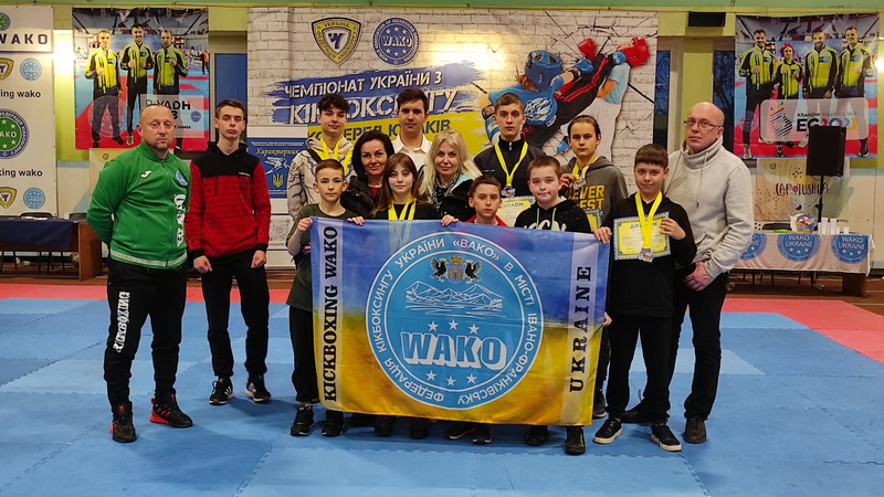 Франківці привезли медалі з чемпіонату України з кікбоксингу_1