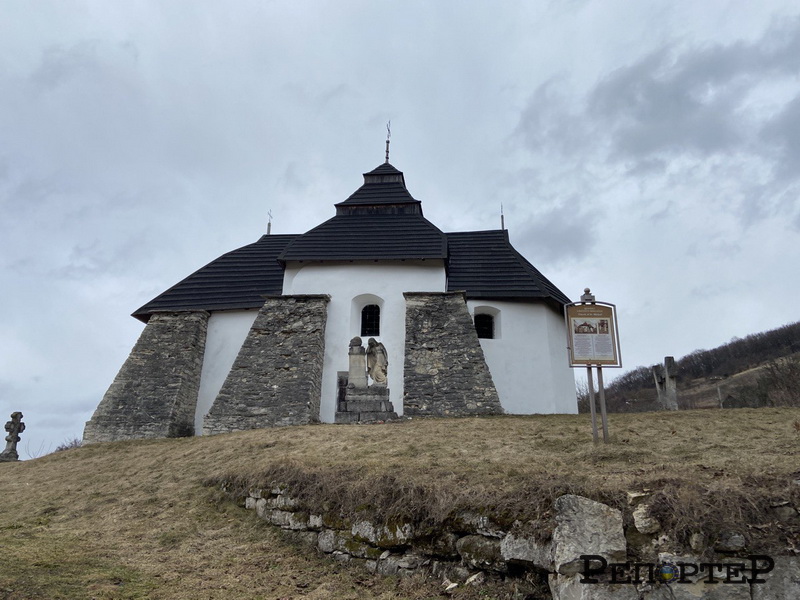 Церква святого Миколая у Чесниках