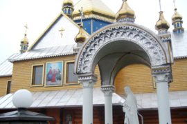 «Темна капличка» на Снятинщині – на Франківщині планують відкриття нового паломницького центру темна