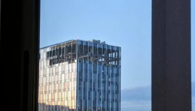 Москву атакували безпілотники: пошкоджено будівлю поруч з Міноборони рф