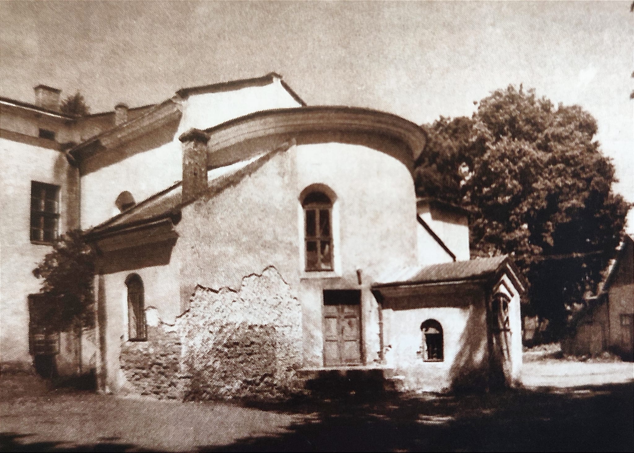Монастир шариток, Рогатин