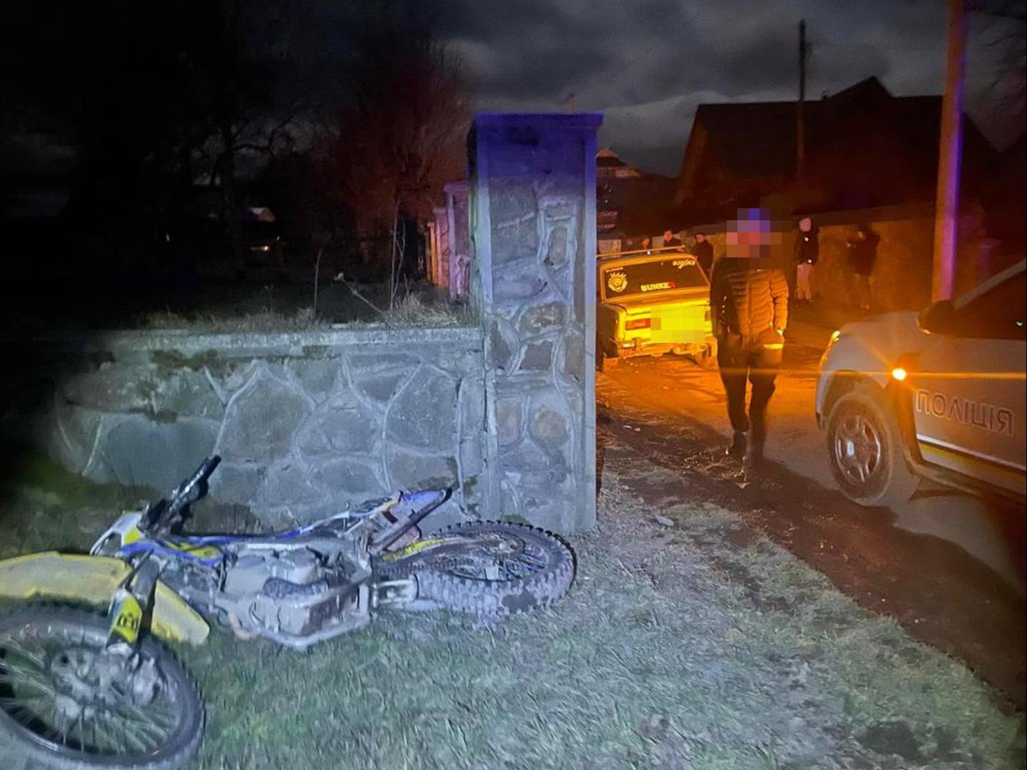 У Космачі нетверезий водій збив неповнолітнього мотоцикліста, а у Ланчині в ДТП померла жінка