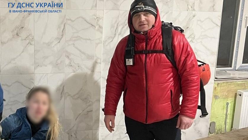 424643887_696156232673743_1022670933207769442_n