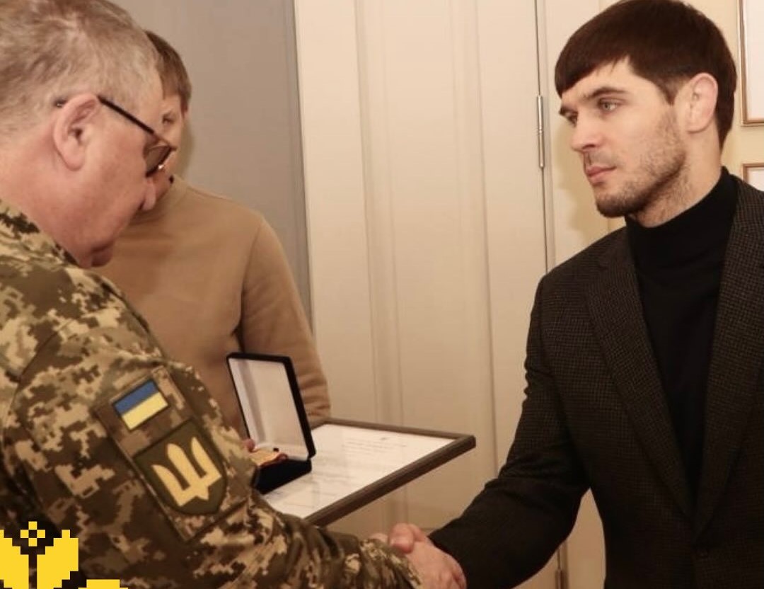 Волонтер з Калуша Андрій Квятковський отримав відзнаку міністра оборони