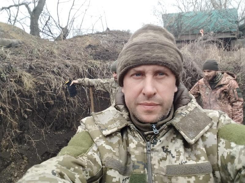 Хоче жити – копай. Як воюють українські бійці на Донбасі (ФОТО)