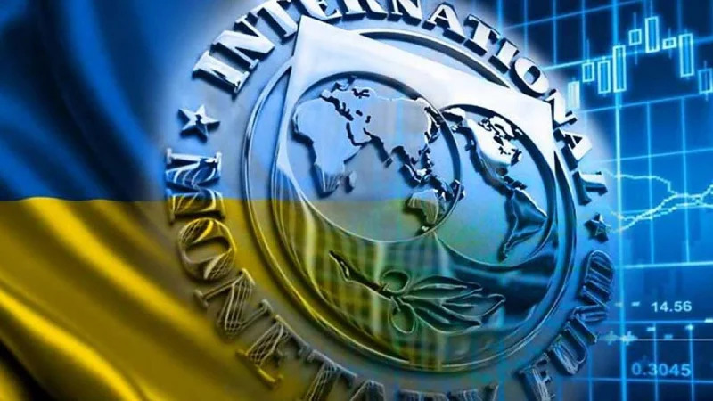 МВФ схвалив транш у майже 900 мільйонів доларів для України