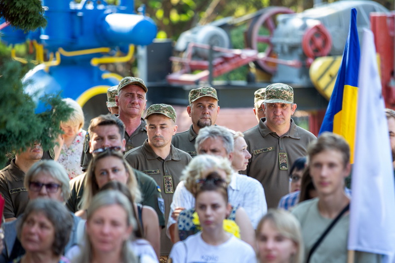 У Франківську відкрили пам'ятні дошки Андрію Чепілю, В’ячеславу Чупаку, Василю Данилишину та Юрію Сливчуку