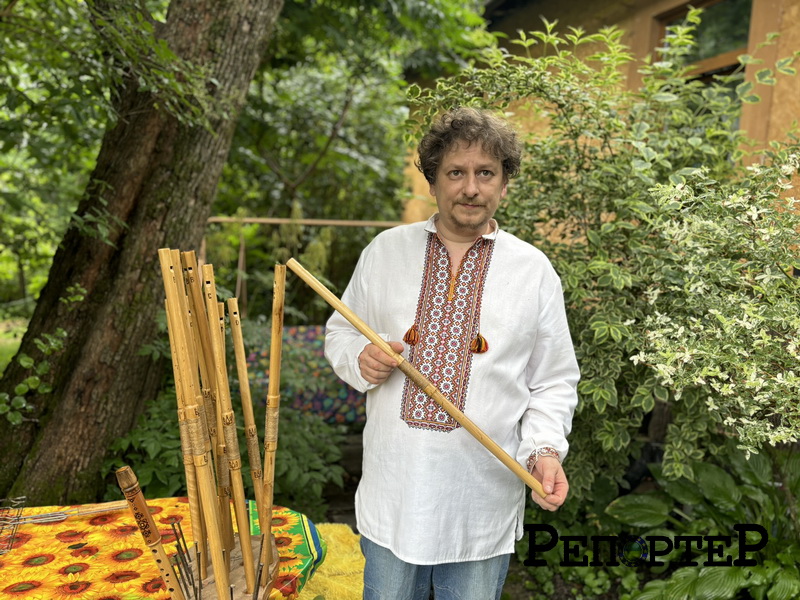 Тарас Лошак_01