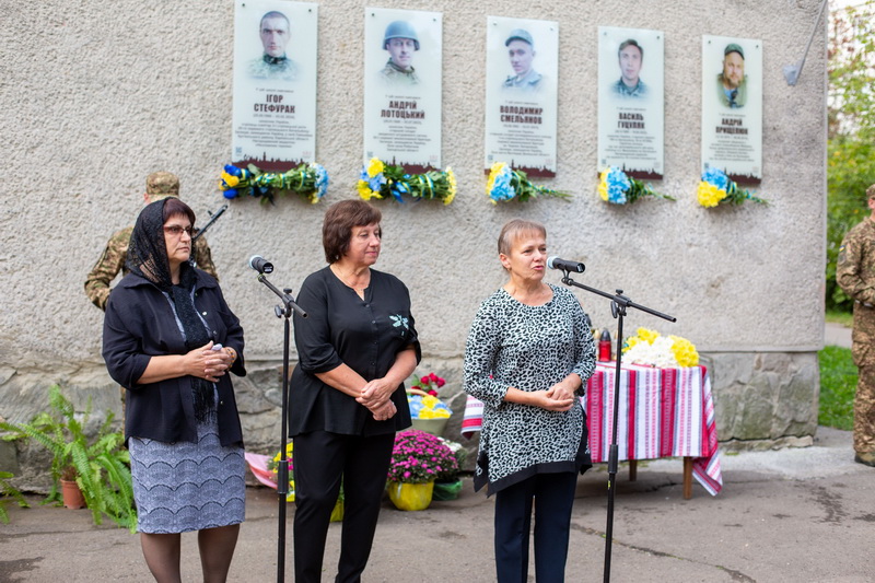 У Франківську відкрили пам'ятні дошки загиблим захисникам