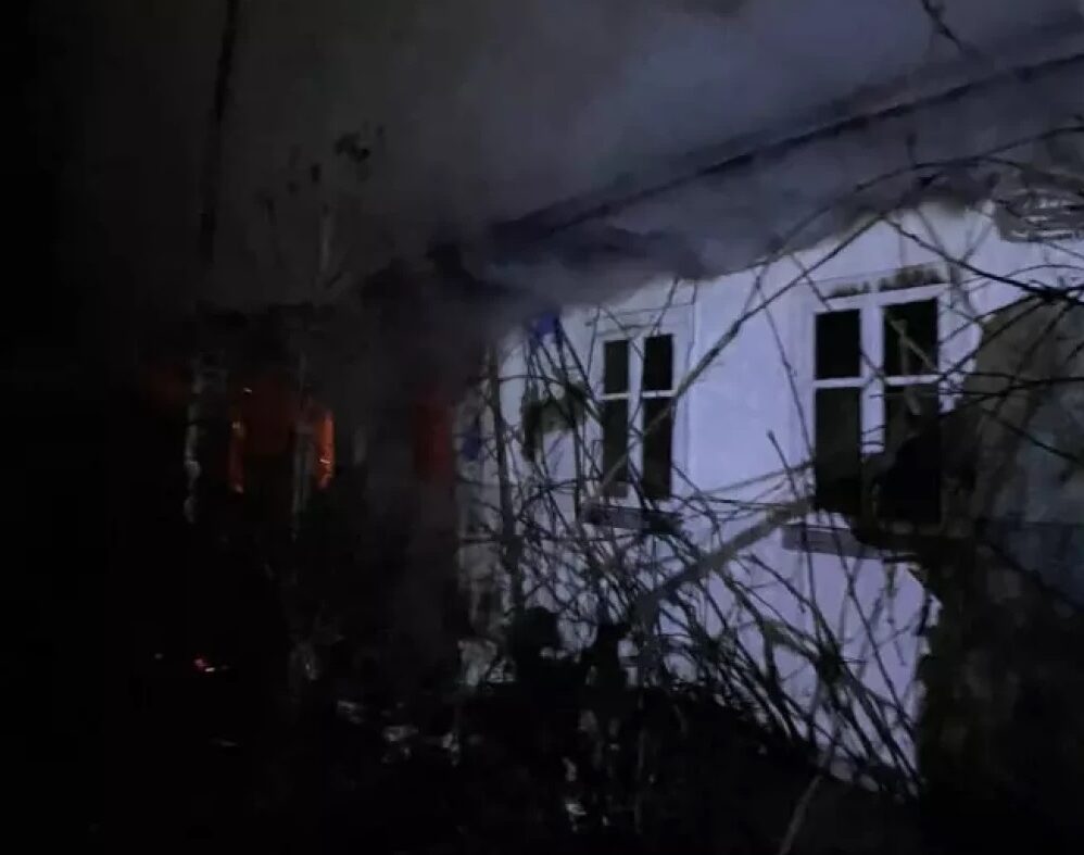 На Коломийщині під час пожежі вогнеборці виявили тіло жінки