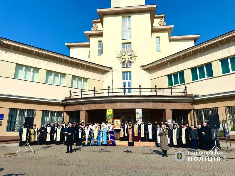 В Івано-Франківську помолились за справедливий мир (ФОТО)