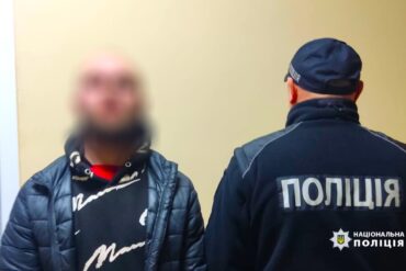 На Коломийщині затримали молодика, який побив та пограбував перехожого