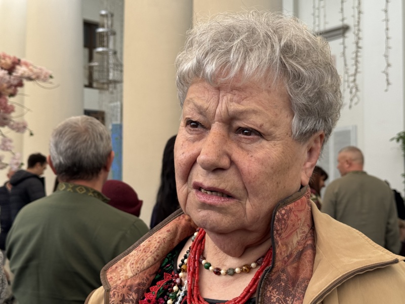 Вишиванка перемоги, Розалія