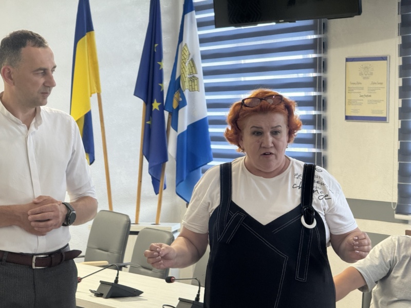 На зустрічі обговорили локації, де немає оповіщення про хвилину мовчання, хоча технічна можливість для цього є, Віктор Синишин та Олена Турусова