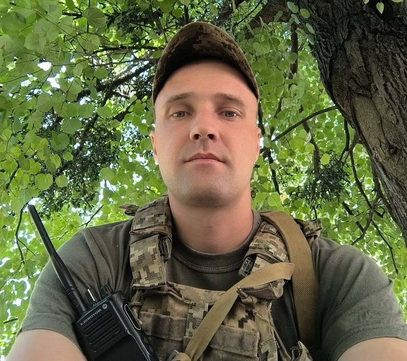 Боєць з Франківщини отримав "Золотий хрест" від Головнокомандувача ЗСУ