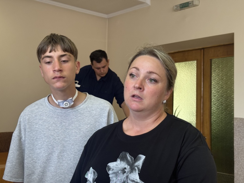 Дмитро Шудравий та Марʼяна Шудрава, У вівторок, 19 серпня, в актовій залі Івано-Франківської обласної дитячої клінічної лікарні 12 дітей отримали слухові апарати та 5 мікрофонів