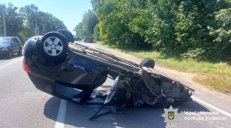 На Калущині зіткнулися вантажівка й легковик