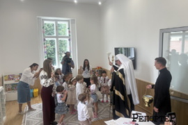 У Франківську Святослав Шевчук освятив новий католицький дитсадок (ФОТО)