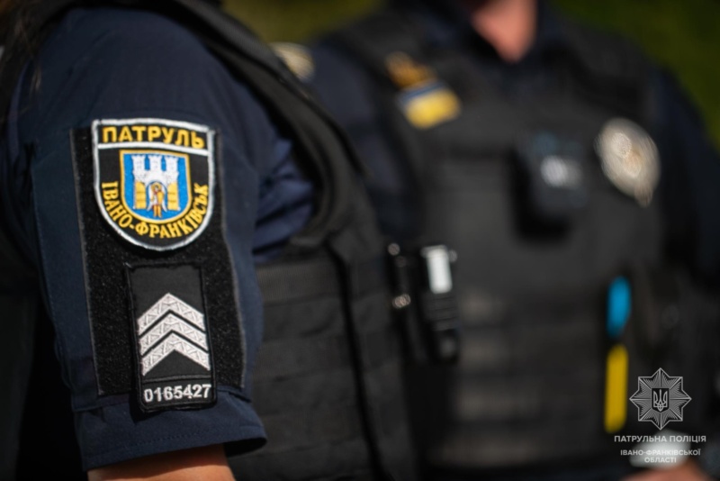 У Франківську патрульні зупинили п’яного водія, якого суд позбавив права керування