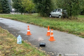 У Івано-Франківську водій збив жінку на тротуарі: поліція з’ясовує обставини