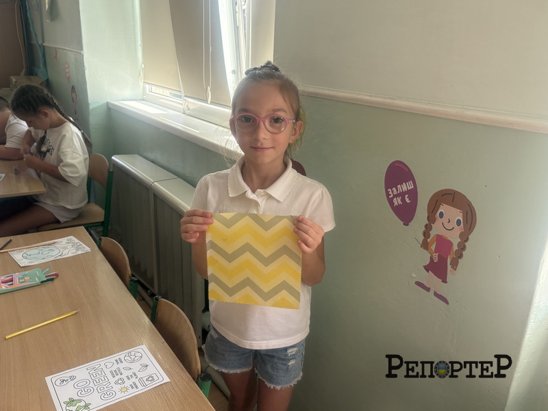 Юлія Боднар розповідає у франківських школах про вощанки та екологію