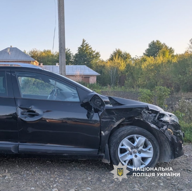 У понеділок, 22 вересня сталася дорожньо-транспортна пригода, у якій травмувався неповнолітній мотоцикліст. Аварія сталась у межах населеного пункту Орелець, що на Коломийщині.