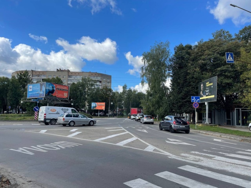 У Франківську оновили схему руху на кільці Чорновола–Довженка–Петлюри