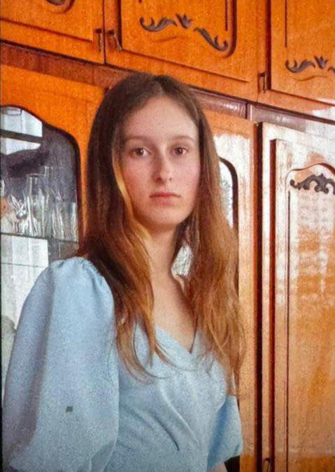 На Прикарпатті поліція просить допомогти у розшуку двох дівчат