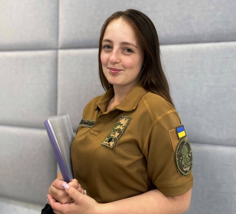 Психологиня комунального закладу «Дім Воїна» Софія Костик стала на захист України у лавах Національної гвардії.