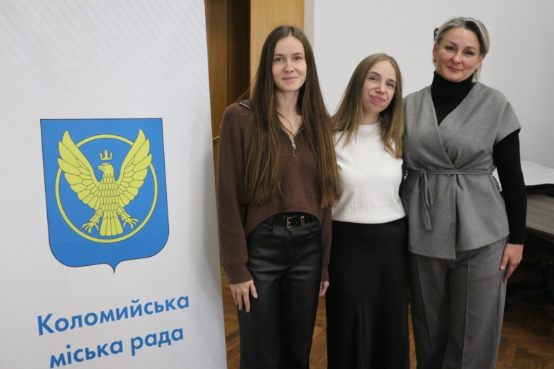 У Коломиї дружини ветеранів отримають гранти на розвиток власного бізнесу завдяки конкурсу стартапів і бізнес-ідей «Ветеранська справа-2025».