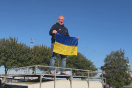 До Коломиї міжнародна спільнота Jeeps for Peace знову привезла автівки для військових (ВІДЕО)